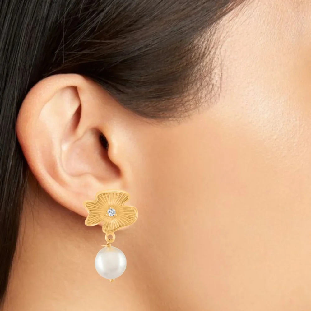 Shop Primary Image Shop Primary Image