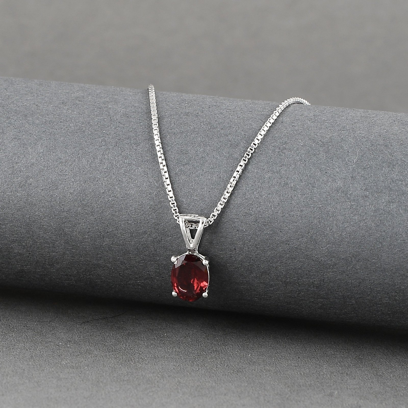 Exquisite Natural Garnet Gemstone Designer Pendant - Image 4