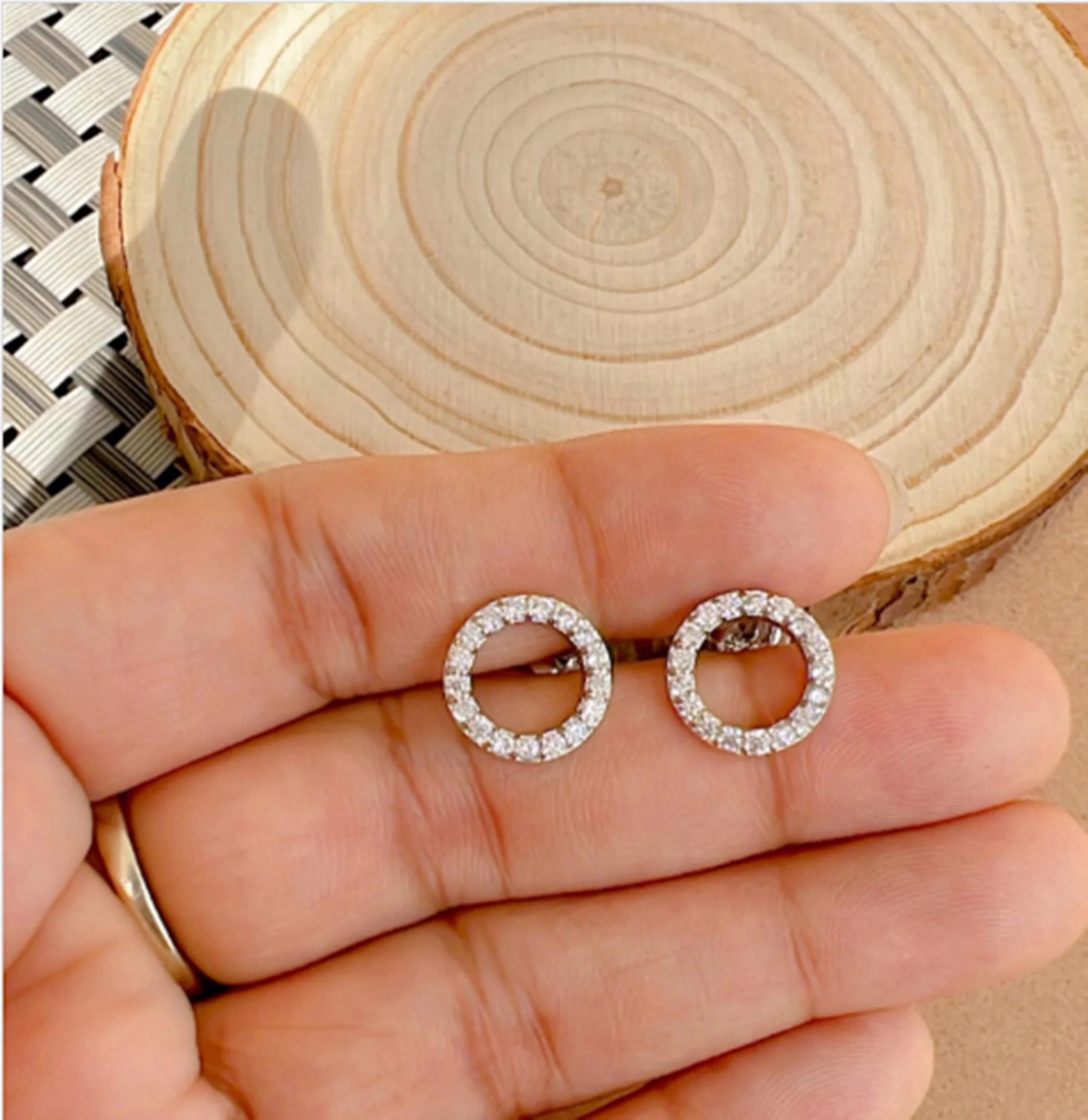 Sleek Zirconia Crystal Circle Earrings - Image 4